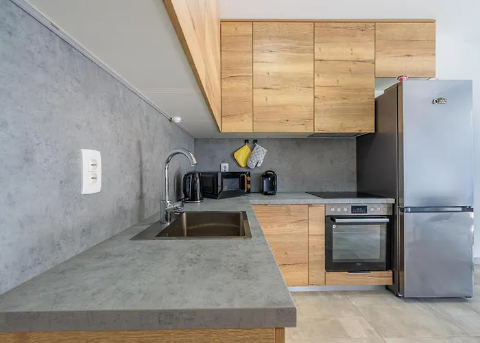 Ivana 아파트 풀라