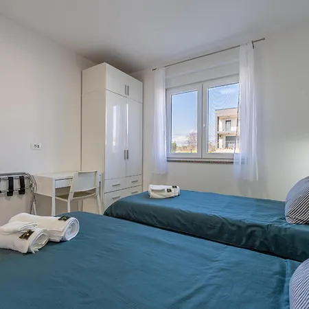Ivana Apartment *